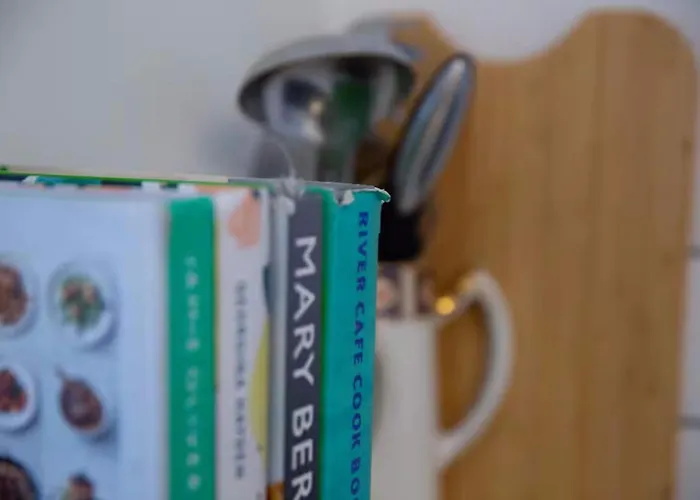 아파트 Clifton Village